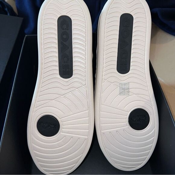 Coach Mahogany Black Clip Low Top Sneaker In Signature Canvas Size 10 NEW IN BOX - Picture 6 of 10